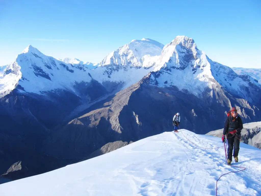 Cordillera-Blanca-Treks