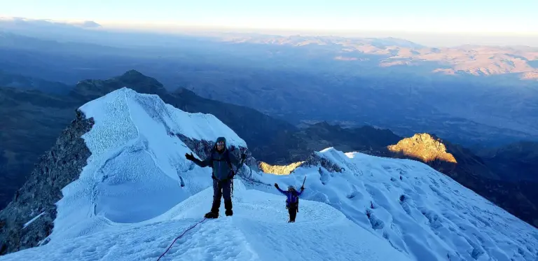 Expedición Vallunaraju y Alpamayo — 15 días