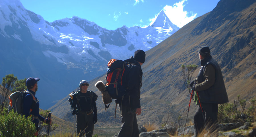 alpamayo-trek-cordillera-blanca