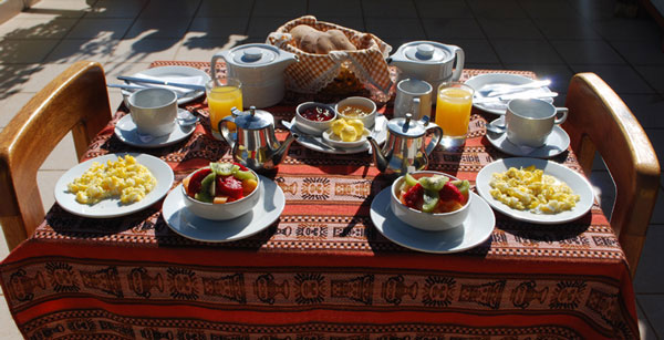 breakfastt-morales-guesthouse