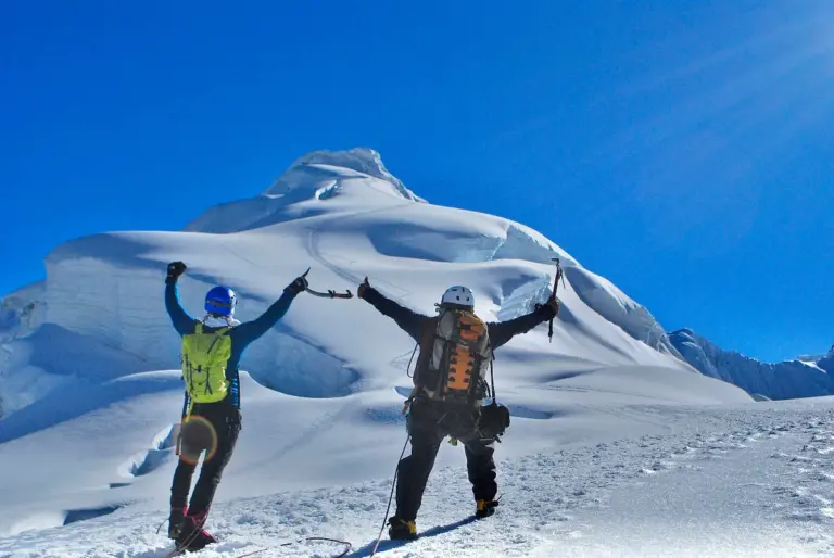 Quillqueyhuanca–Cojup Trek with Ishinca & Tocllaraju Climbs — 9 Days