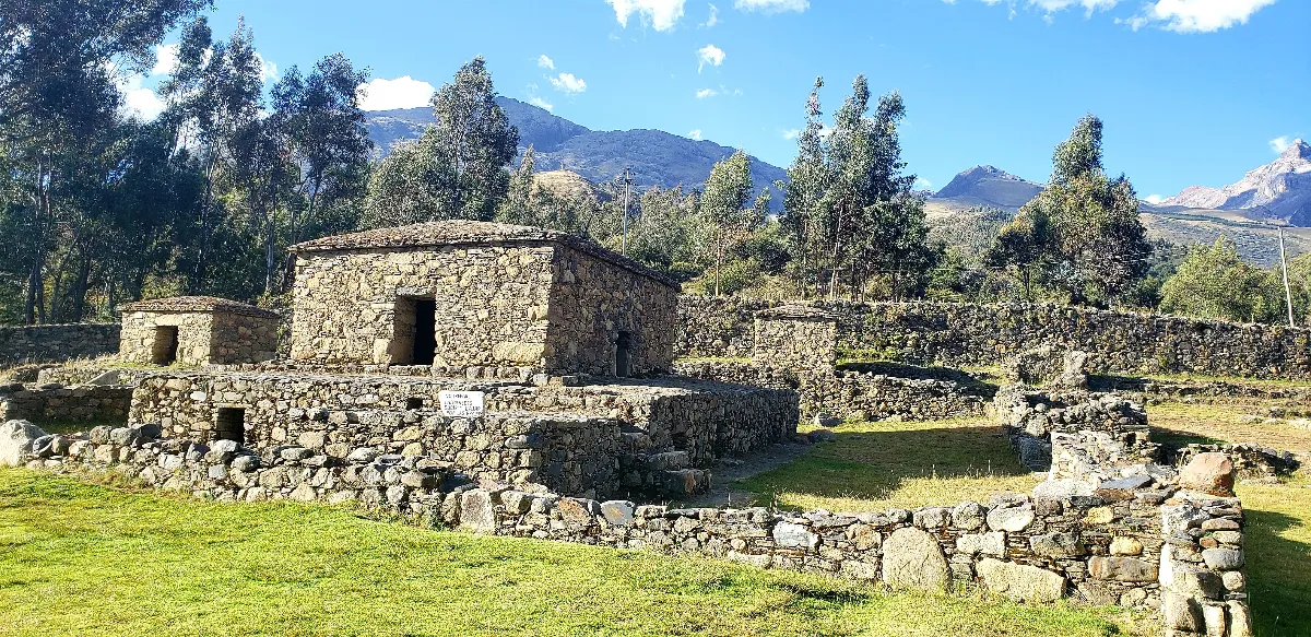 Wilcahuaín Ruins — Half-Day Hike