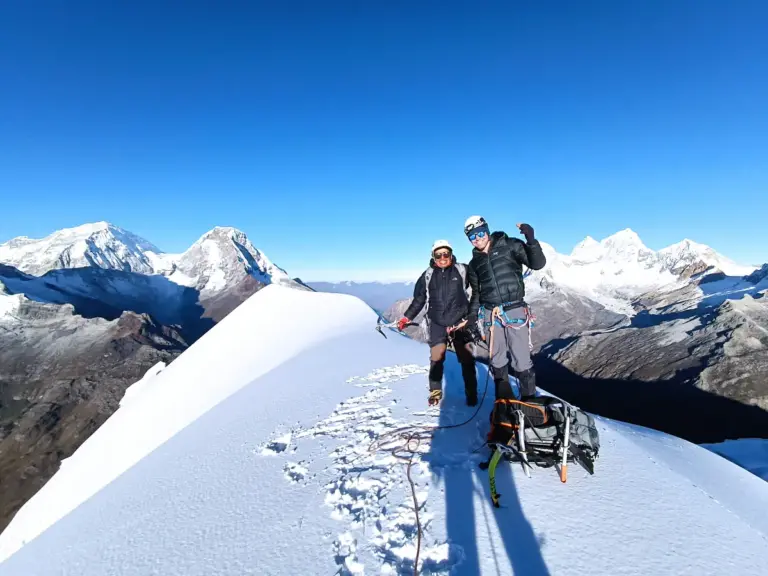 Climb Yanapaccha 5460m — 2 Days